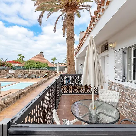 Appartamento De 3 Plantas Con Vistas