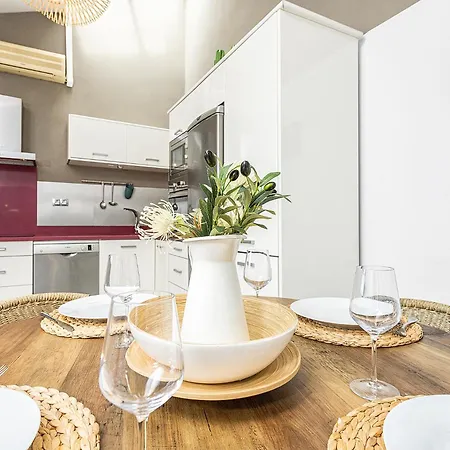 De 3 Plantas Con Vistas Apartment *